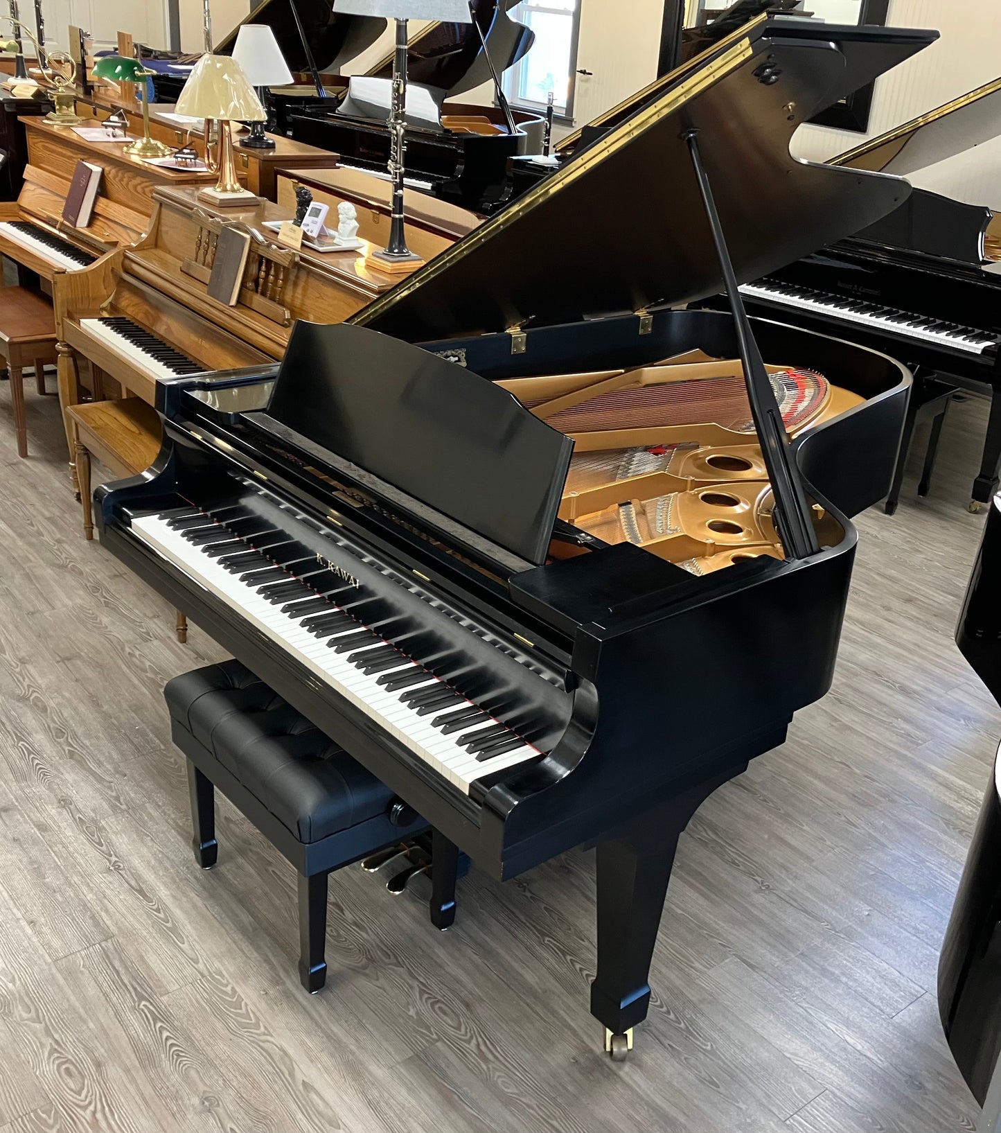 Kawai GS-50 (6'9") Semi-Concert Grand Piano (Satin Ebony Finish)
