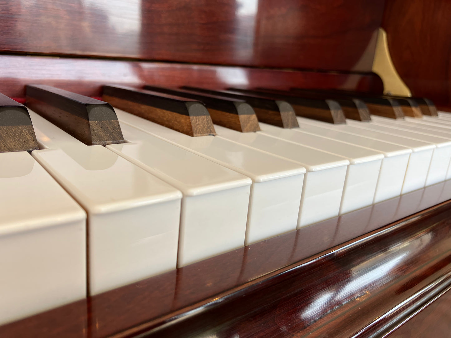 Samick 46" Decorator Studio Piano (Satin Cherry with inlayed burled wood)