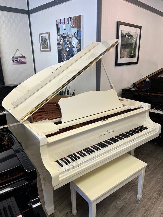 Young Chang Model G157 (5'2") Baby Grand (Polished Ivory Finish)