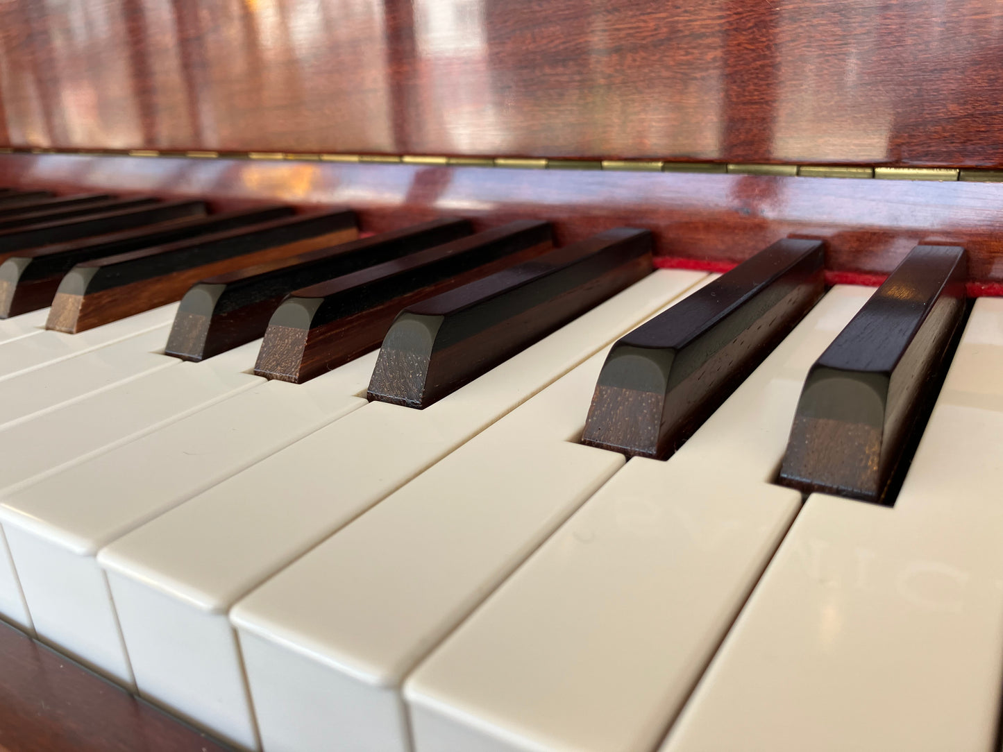 Samick 46" Decorator Studio Piano (Satin Cherry with inlayed burled wood)