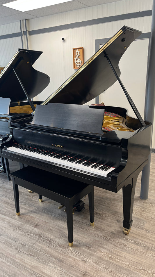 Kawai Model 500 (5'9") Medium Grand (Satin Ebony Finish)