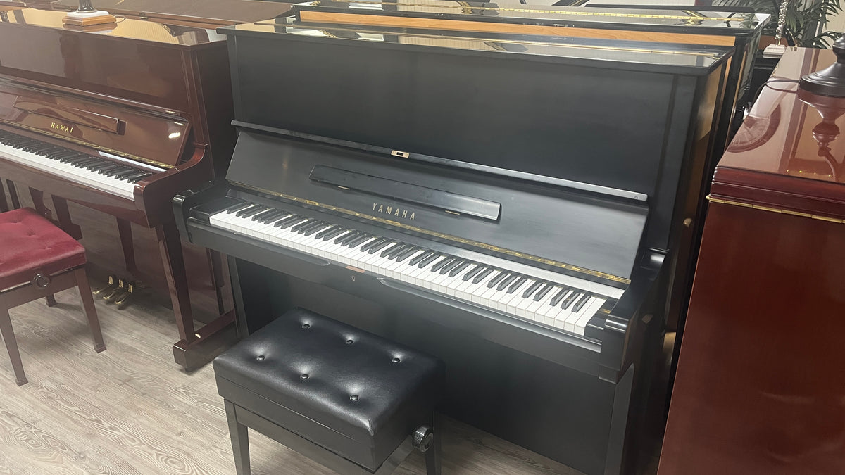 Yamaha 50" Model U2 Professional Upright Studio Piano (Satin Ebony Finish)
