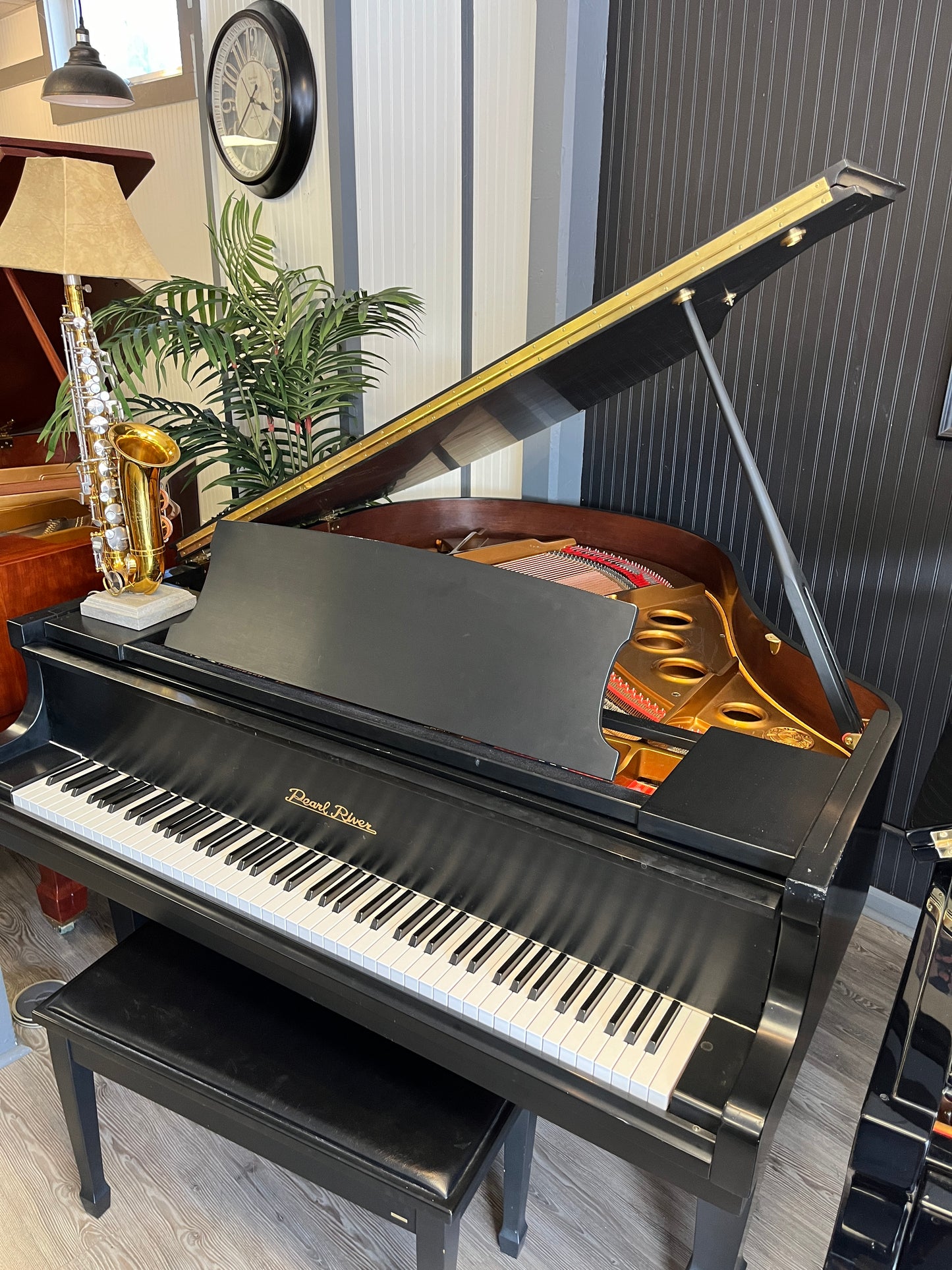 Pearl River GP159 (5'4") Baby Grand (Satin Ebony Finish)