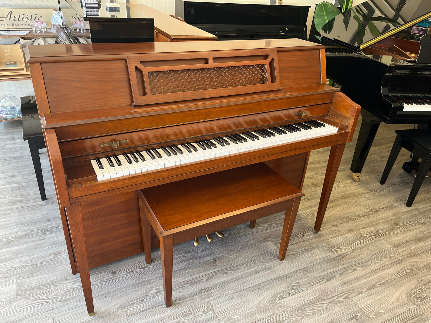 Yamaha M304 (43") Console Piano (Satin Cherry Finish)